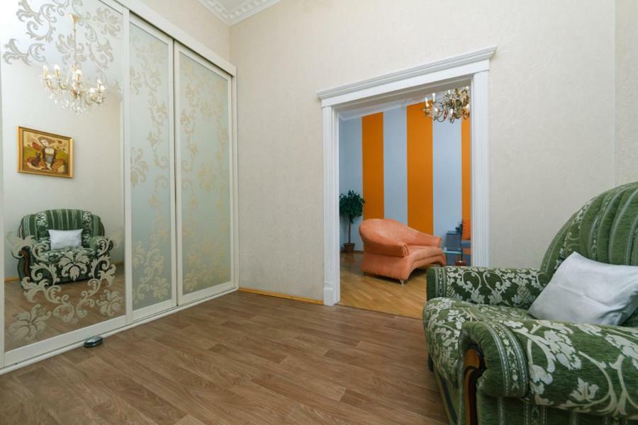Apartments On Besarabka Kiev Exterior foto